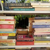 Libri anni 1950/60 guerra 200pz circa