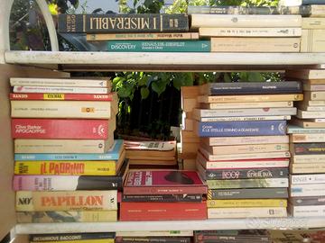 Libri anni 1950/60 guerra 200pz circa