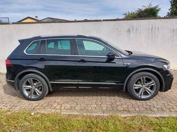 Volkswagen Tiguan 1.6 tdi R-line