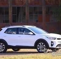 Disponibili ricambi Kia Stonic 2018 c1329