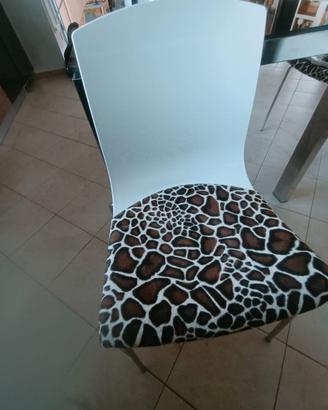 Sedie leopardate