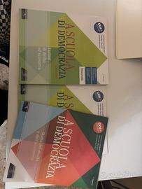 Libro A scuola di democrazia