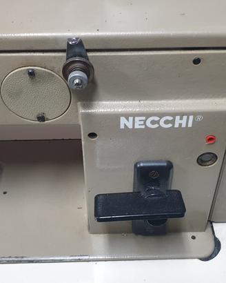 Macchina da cucire Necchi Industriale