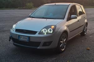 Ford fiesta 1.4 tdci 