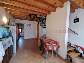 Casa Indipendente Sanguinetto [Cod. rif 37VRG]