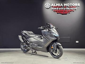 YAMAHA T Max 560