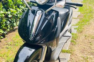 Piaggio Beverly 500