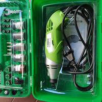 Drimmell in valigia con 218 accessori OXFORD