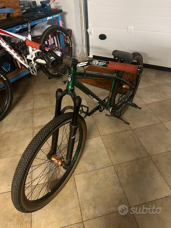 Dirt Vendita in Biciclette in Lombardia