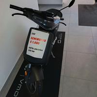 Moto Super Soco semi-nuova