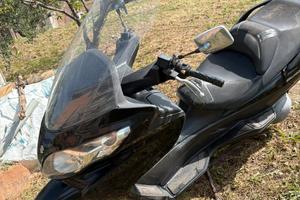 Suzuki Burgman 400-non funzionante, per ricambi