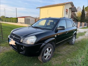HYUNDAI TUCSON 2.0 CRDi  4WD