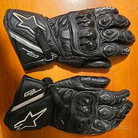 guanti moto