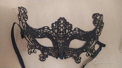 maschera in pizzo