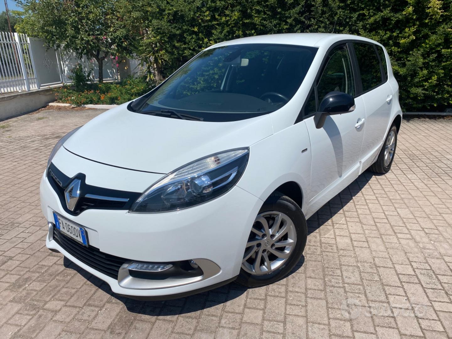 Auto Usate Bari Renault Scénic Diesel XMod dCi 110 CV Automatica