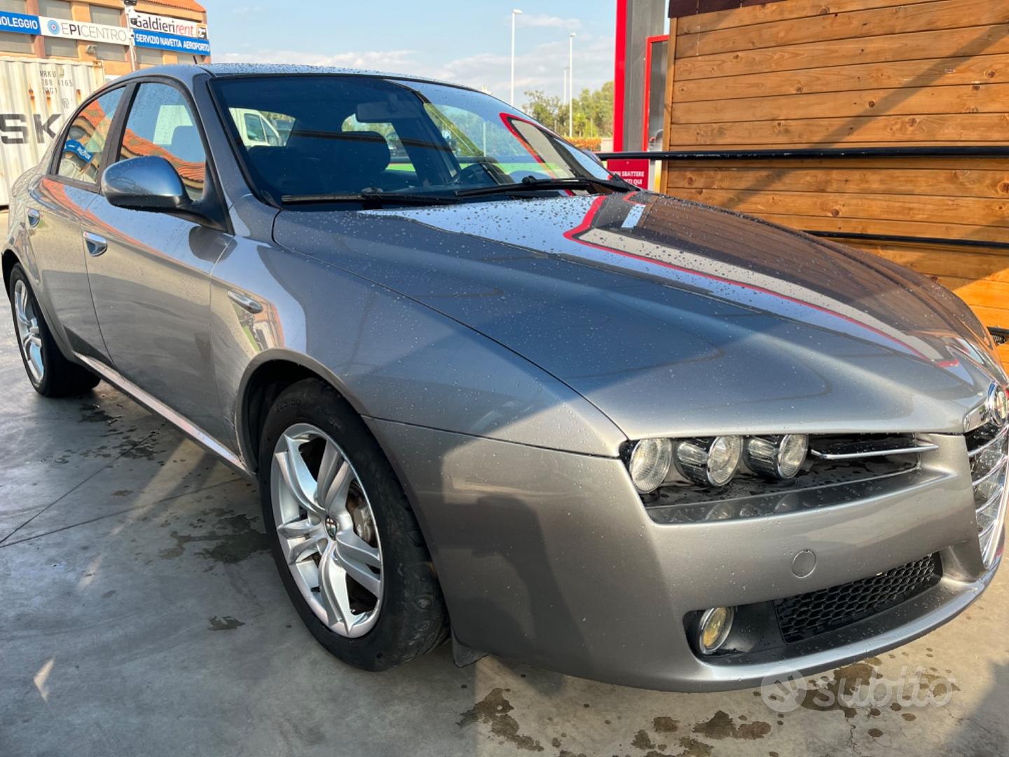 Alfa Romeo 159 modello 2011, berlina e Sportwagon