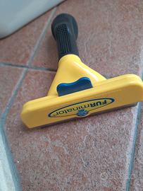 Spazzola FURminator per cane Labrador