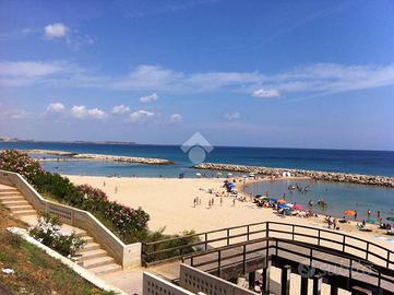 MONOLOCALE A SAN PIETRO VERNOTICO