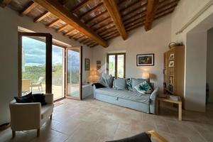 CASA INDIPENDENTE A ORVIETO