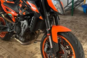 Ktm duke 890 GP