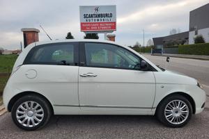 Lancia Ypsilon 1.3 MJT 75 CV Diva