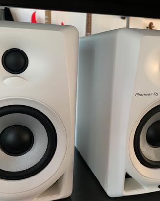 Monitor da Studio Pioneer DM