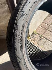 BRIDGESTONE BLIZZAK 275/40/R22 107 V