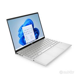 PC portatile Notebook 13.3", 16Gb ram, 1 Tb ssd