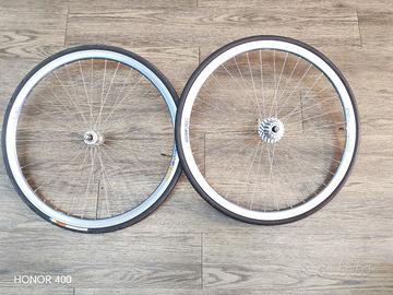 coppia di ruote campagnolo record 8 velocità vint