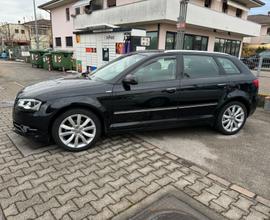 Audi A3 1.6 TDI 105 CV CR Ambition