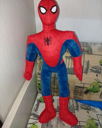 spiderman peluche 