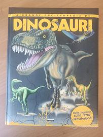 Libro "Grande enciclopedia dei Dinosauri" perfetto