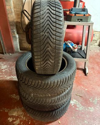 195/55r15 85H  M+S Vredestein Snowtrac 5