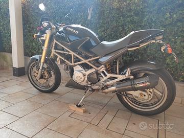 ducati Monster 6oo 