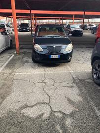 Lancia y 1.2