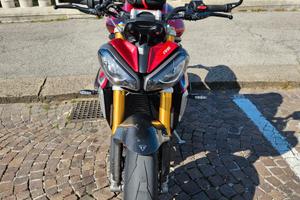 Triumph speedtriple 1200rs