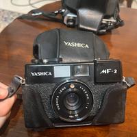 Yashica MF-2 - Fotocamera