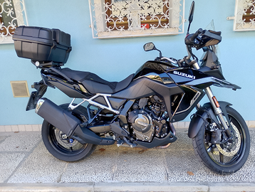 Suzuki 800 v strom