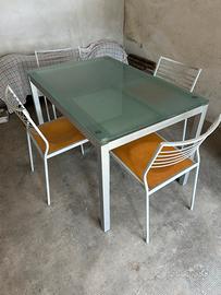 Tavolo allungabile Bontempi con 4 sedie