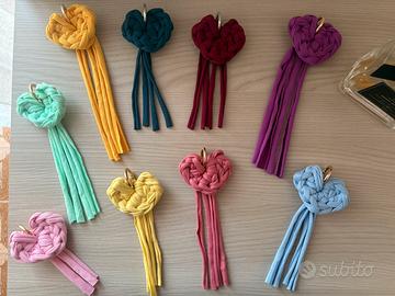 portachivi crochet a forma di cuore