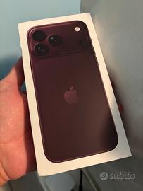 iPhone 18 Pro max Burgundy 256GB nuovo