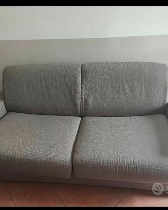 DIVANO LETTO 