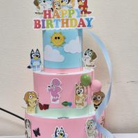 🎂 Torta Scenografica Bluey (Finta/Fake Cake)
