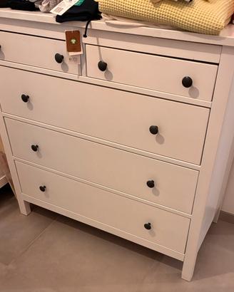 Hemnes cassettiera e armadio