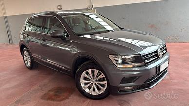 Volkswagen Tiguan 2.0 TDI SCR 4MOTION Advanced Blu