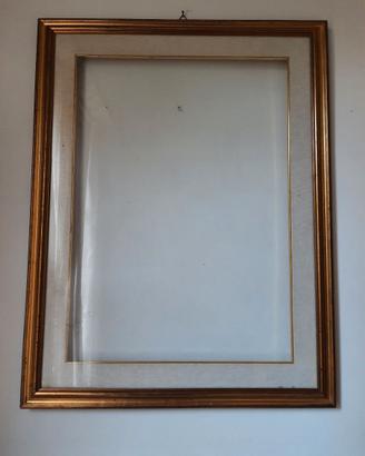 cornice in legno
