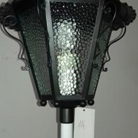 Piantana vintage a pavimento a lanterna da esterno