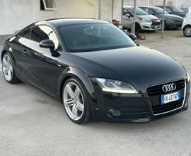 Audi TT 1.8 TFSI 160CV S-LINE RESTILYNG MY 2012