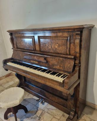 Pianoforte verticale