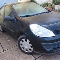 Renault Clio 15 tdc 65 CV 